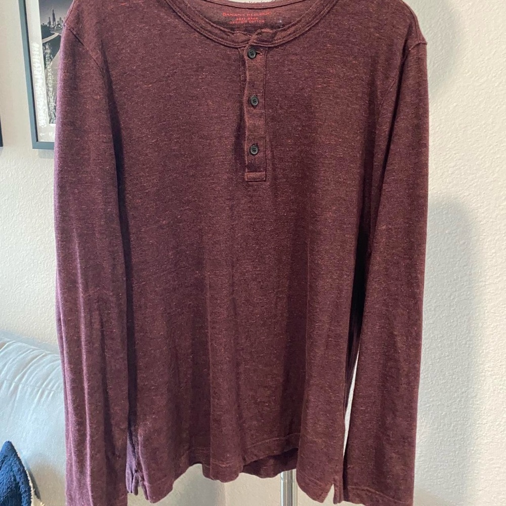 Maroon banana republic Henley. Dark red. Size small.